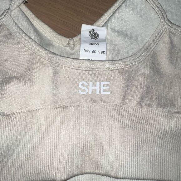 Darcsport Sports Bra - Picture 3 of 3